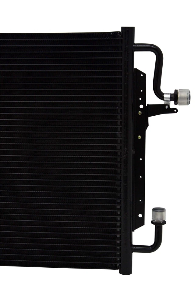 AC Condenser Fits Chevy GMC Kodiak Topkick OE# 52477032 1997-2002 C6500-7500 Foto 4 de 4