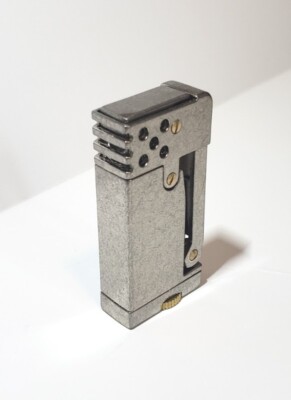 VINTAGE STYLE SINGLE CLICK LIGHTER Trench Retro Fuel Saving Lighter O Ring USA S