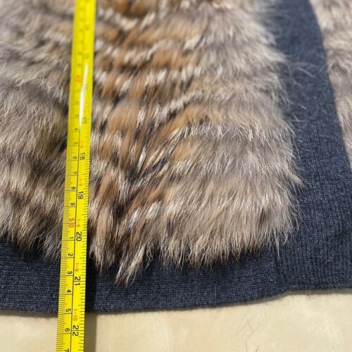 Saks Fifth Ave Gray Cashmere Sweater Vest Real Coyote Fur Women’s Size Medium - Picture 3 of 9