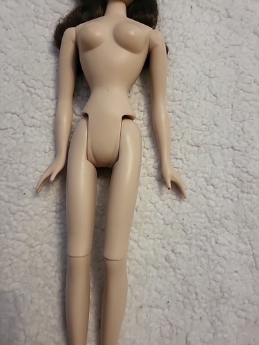 Gene Marshall Doll "SIMPLY GENE" Ashton Drake Galleries - Picture 3 of 7