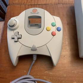 SEGA Dreamcast Dream Cast  console and 4 controllers all tested and working