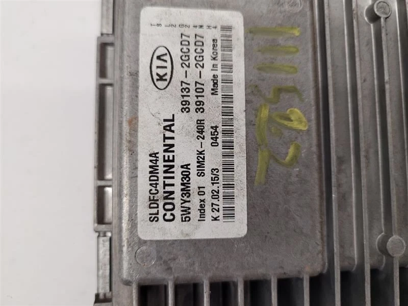 Módulo de control electrónico ECM motor KIA SPORTAGE 2014-2016 2,4 L Foto 2 de 4