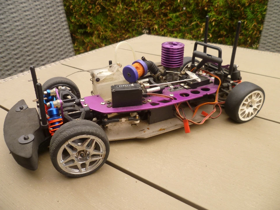 Vintage RC HPI Carson CS-4  Verbrenner Auto 1:10 - Bild 3 von 4