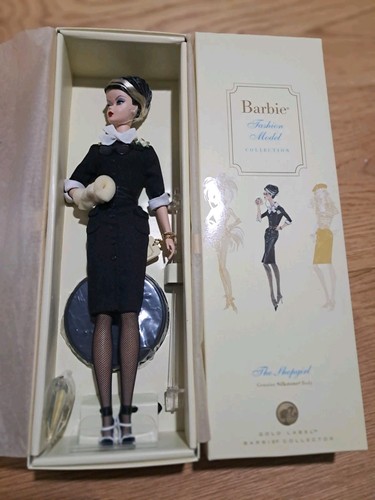 Mattel M4971 Barbie The Shop Girl Silkstone Fashion Model Collection NRFB - MINT