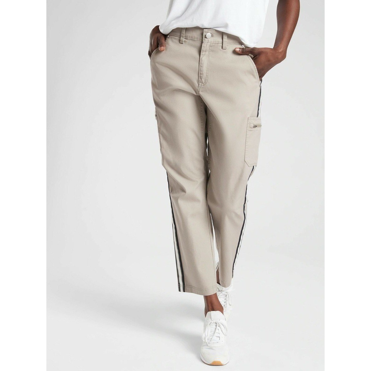 Athleta Summit Cargo Pants Womens 6 Desert Beige Casual Active Gorpcore Outdoor