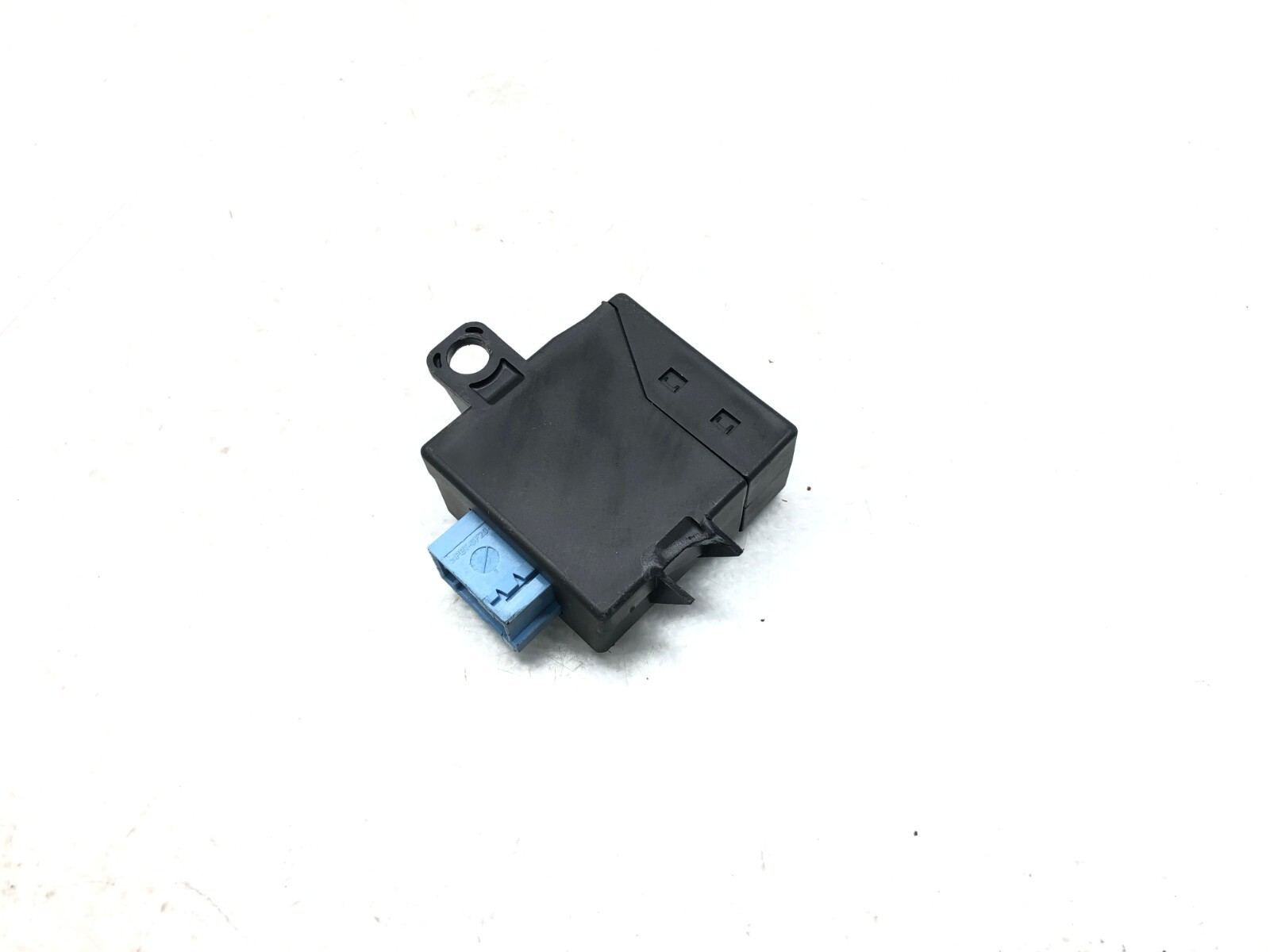2017-2022 MASERATI LEVANTE POWER STEERING CONTROL MODULE OEM #BROKEN MOUNT TAB