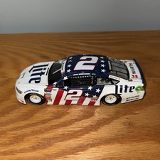 Lionel 1:24 Brad Keselowski 2 Miller Lite Patriotic 2017 Ford Fusion Diecast
