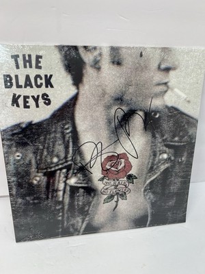 The Black Keys   SIGNED COVER No Rain No Flowers Sky Blue Vinyl LP IN HAND NEW