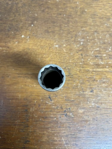 VINTAGE SNAP-ON SF220 11/16" SAE 12 POINT 3/8" DRIVE DEEP SOCKET USA - Picture 6 of 7