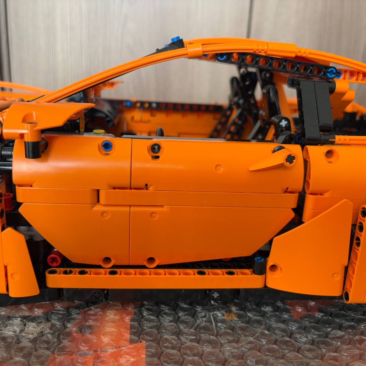 LEGO Technic 42056 Porsche 911 GT3 RS 2016 Model Car with box Used