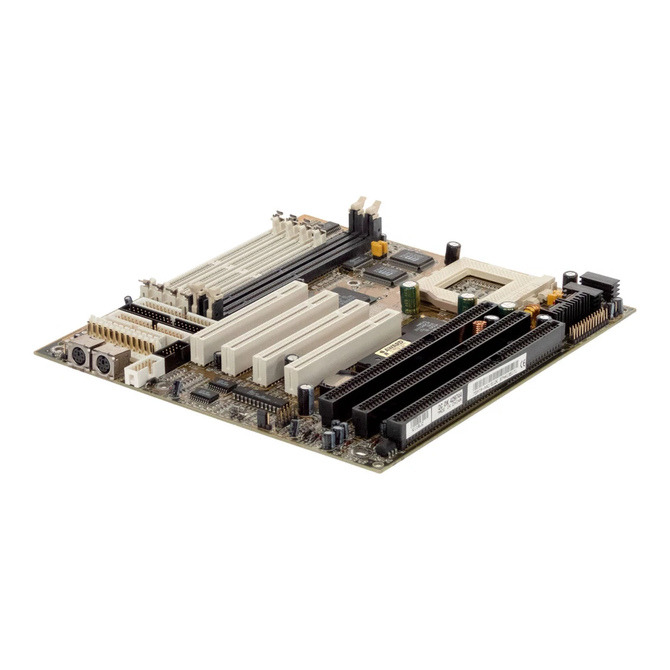 Biostar M5ATA Socket 7 3x ISA 4x PCI 4x EDO RAM - Image 2 of 3