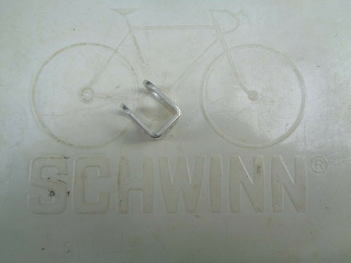 SCHWINN BICYCLE KRATE STINGRAY FRONT FENDER CLIP 1969-73 BIKES - Picture 3 of 6