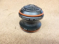 WTB grease guard 1 1/8" threadless headset in black lightly used