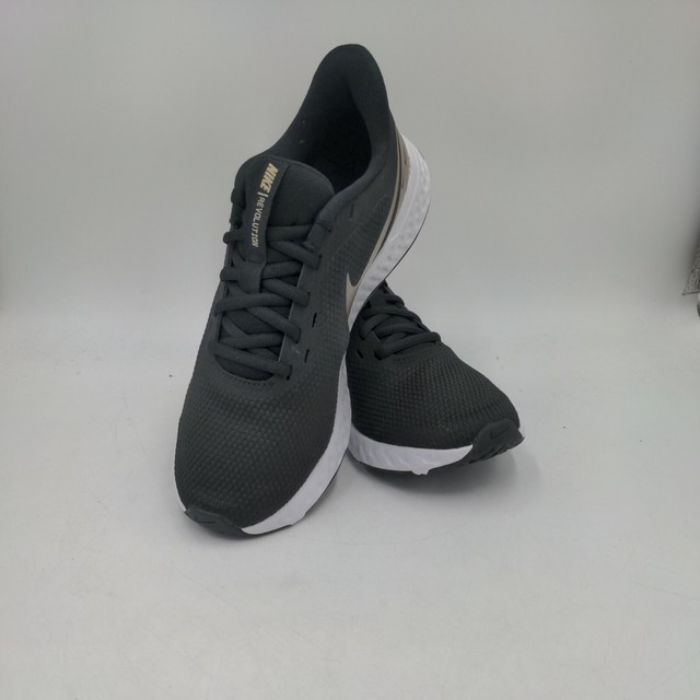 Tenis para correr Nike Revolution 5 Premium de mujer | Innovasport