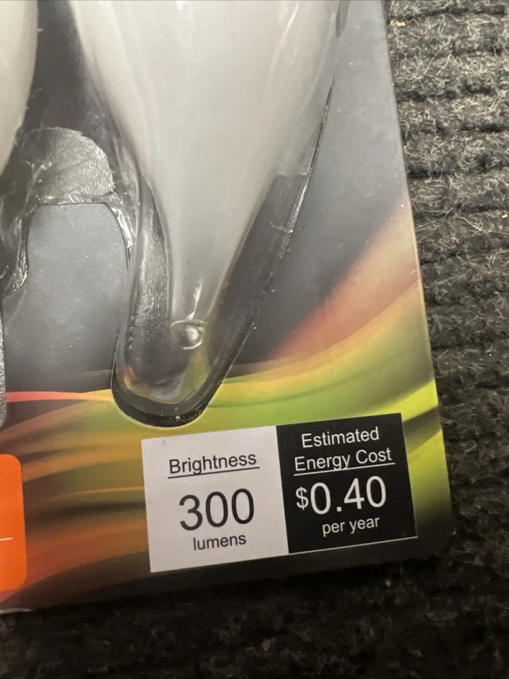 Feit Electric BPCFF40927CAFIL2 3.3W 300 Lumens Daylight Dimmable LED Light Bulb - Image 2 of 4