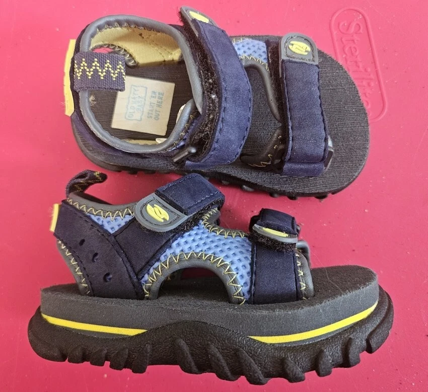 Boys sandals cheap old navy