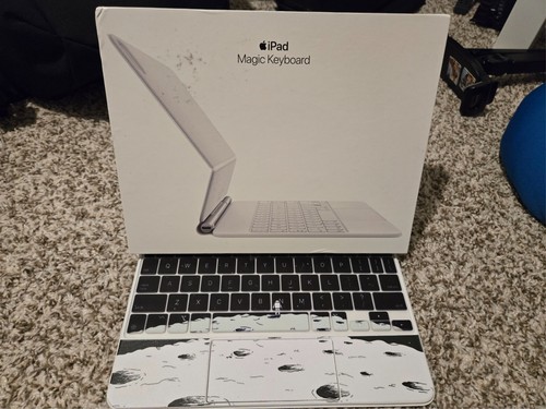 Apple Magic Keyboard for 11" - White