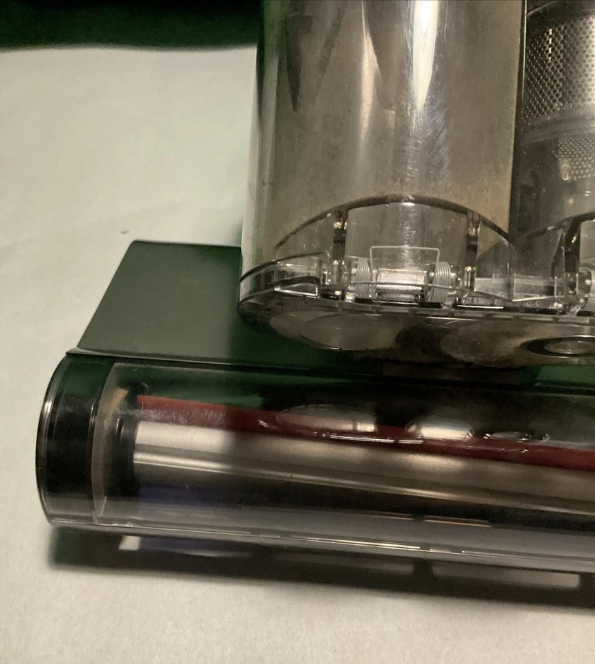 ASPIRO Mattress Vacuum Cleaner # CA032 - Allergen Removal - Image 4 of 4