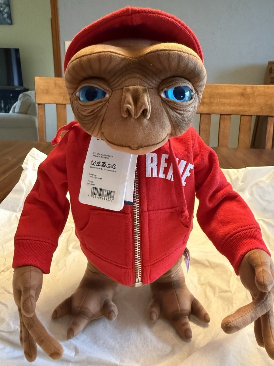 Supreme x Steiff E.T. SS25 In Hand – LIMITED EDITION Supreme x Steiff E.T. SS25 In Hand – LIMITED EDITION