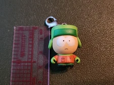 Kidrobot South Park Series 1 Zipper Pulls Kyle Broflovski 2/20 