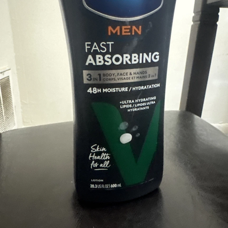 Vaseline Men Fast Absorbing-3 In 1 Face Hands & Body Lotion, 20.3 Oz E16E - Image 2 of 3