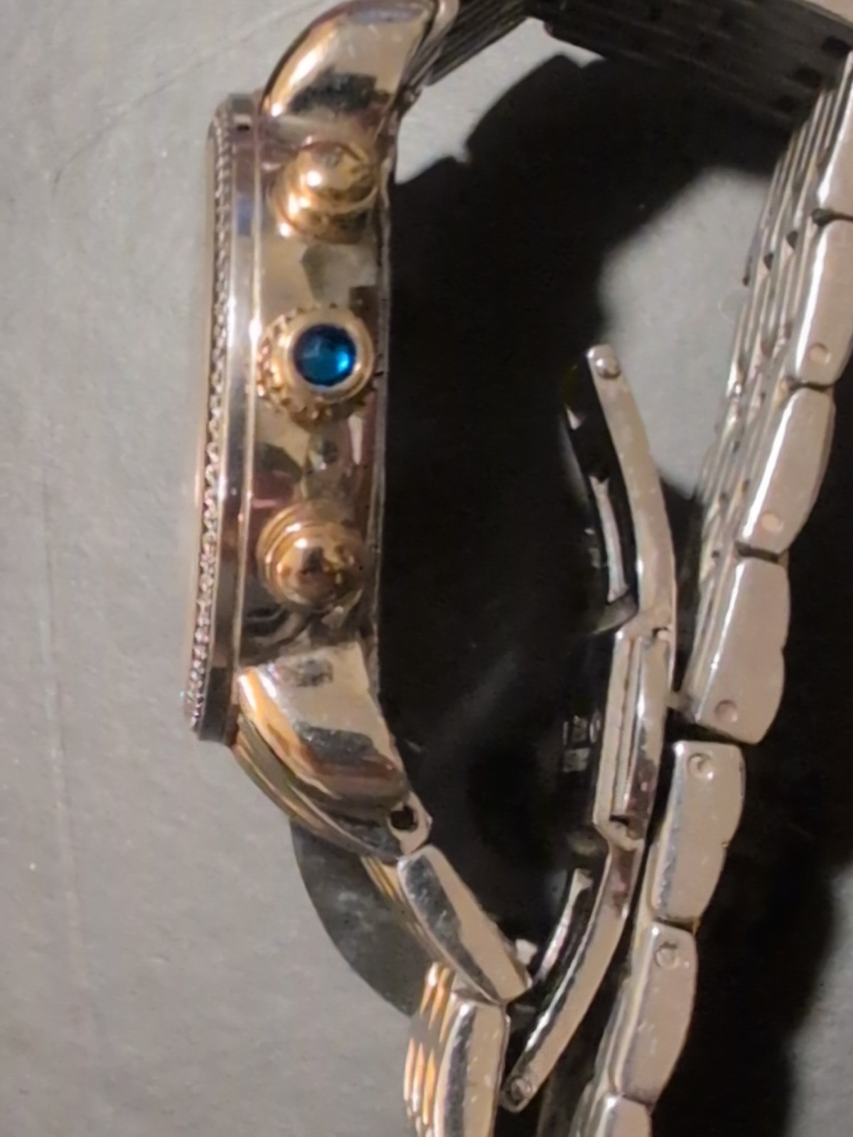 Picture 5 of 15