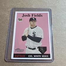 Topps 2007 Heritage Josh Fields RC Rookie #221 Chicago White Sox MLB Card. rookie card picture