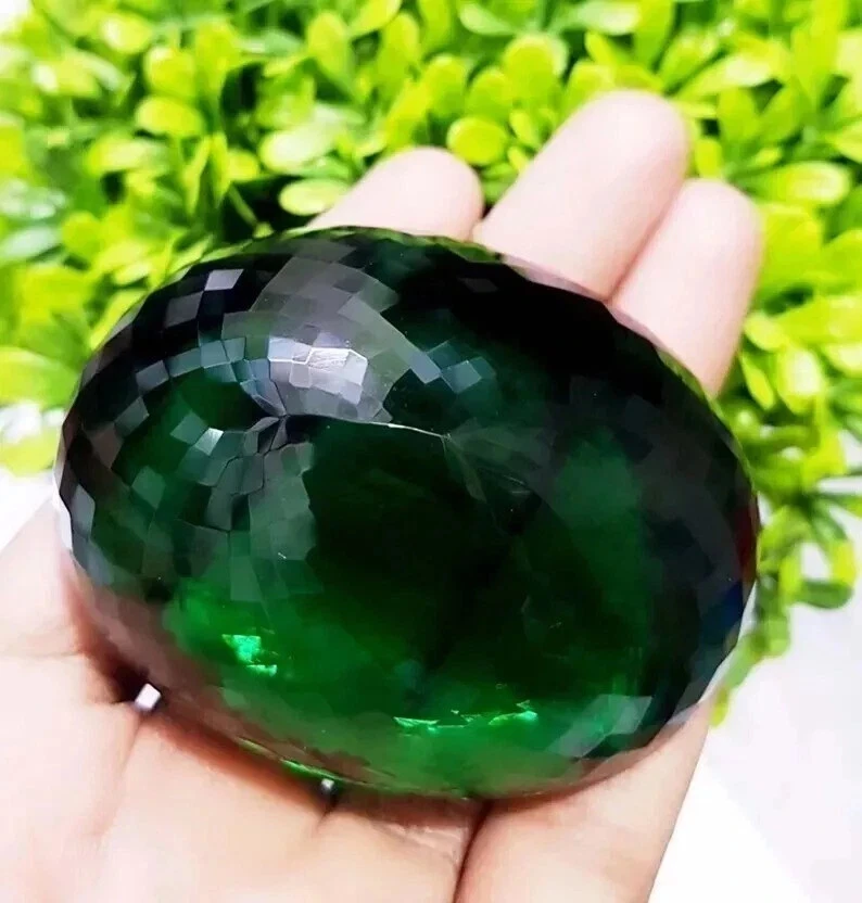 Huge Oval Cut Certified AAA Dark Green 1000.50 Ct+ Topaz Natural Loose Gemstone - Image 4 of 4