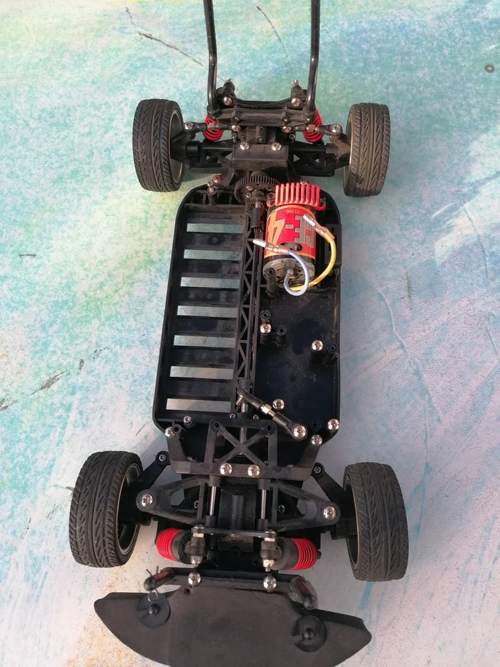 Carson Porsche mit CE4 Chassis RC Ferngesteuert  - Bild 3 von 4