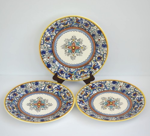 Juego de 3 platos de cena Umbría multicolor pintados a mano 10 7/8 pulgadas Portugal - Imagen 2 de 8