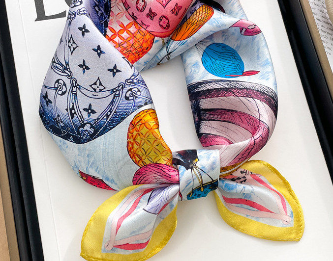 100% Mulberry Silk Scarf Women's Square 53X53CM fashion Printed shawl Scarf new