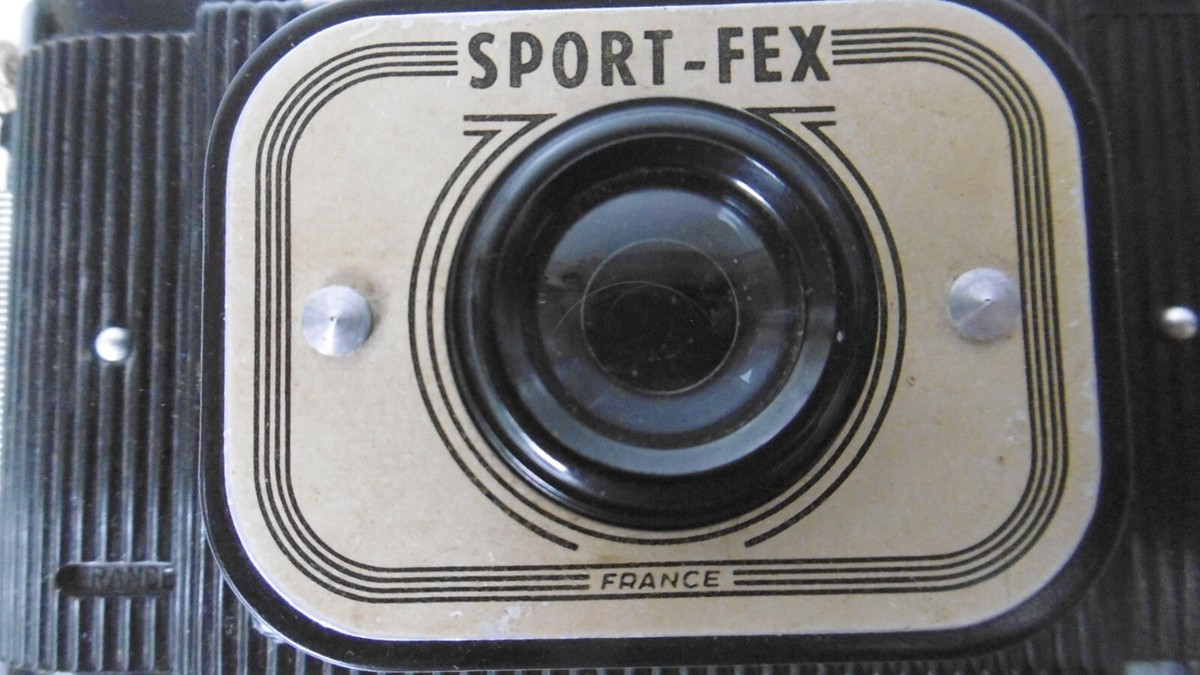 ANCIEN APPAREIL PHOTO ULTRA FEX AVEC SON ETUI EN CUIR