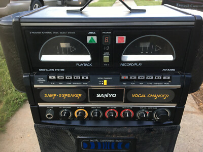 Vintage Sanyo Pat-K3WG Dual Cassette 9 Program Karaoke Machine