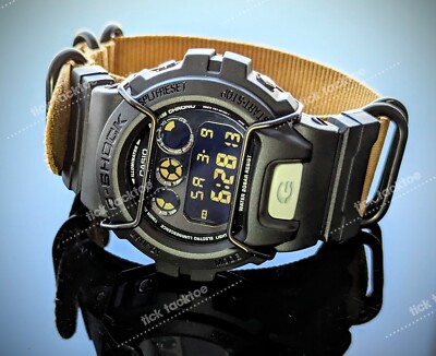 稼動　G-SHOCK G-FACTORY ネイビーレッド　DW-6900NB Casio G Shock Black DW-6900NB Nylon Strap Wire Guard Installed