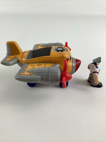 Fisher Price Geotrax Coastal Winds Airport Mini Figure Pilot Propeller Airplane - Picture 5 of 7