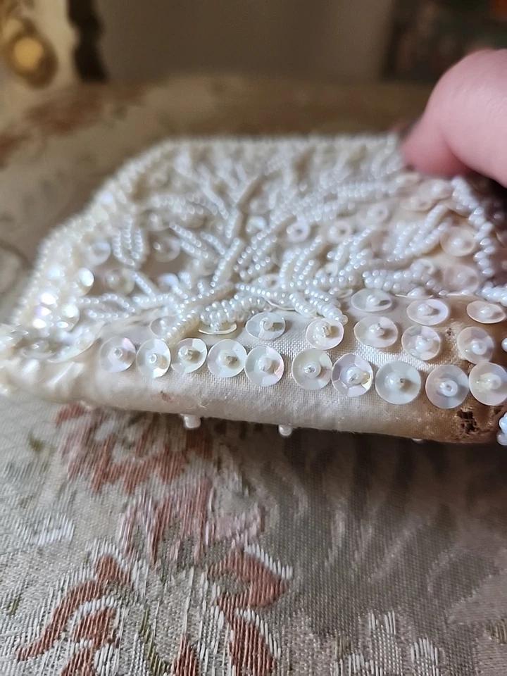 Tiny Vintage Clutch Coin Purse Aurora Borealis Sequins MCM Satin 1940s 1950s  - Image 3 of 4