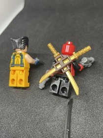 Lego 6866 Deadpool Wolverine Minifigures Super Heroes Marvel  X Men 2012