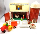 Vintage Fisher Price Little People Play Family Farm Barn 915 Silo Tractor 1960s