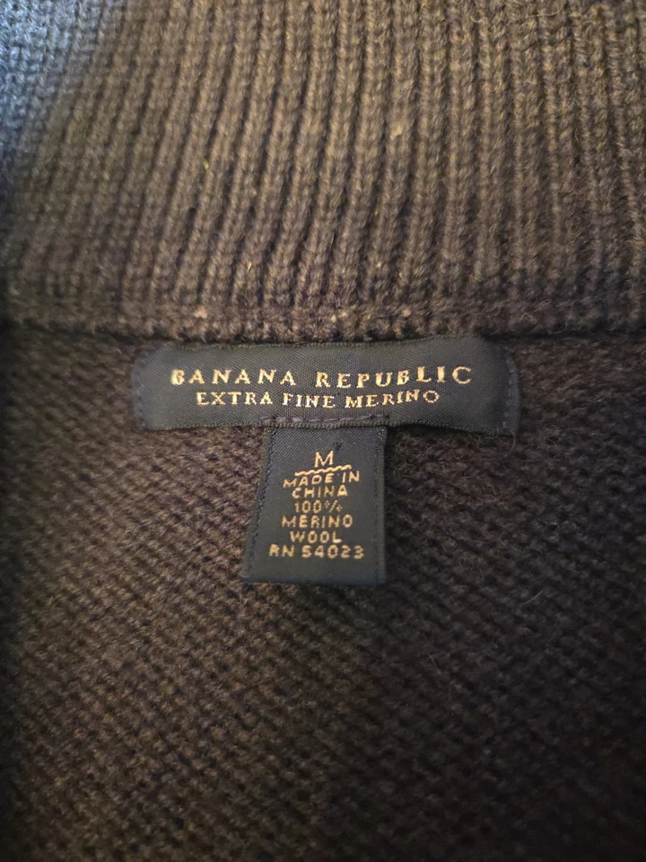 Cárdigan Suéter Para Hombres Banana Republic Marrón Mediano Extra Fino Lana Merino Broches de presión Foto 2 de 4