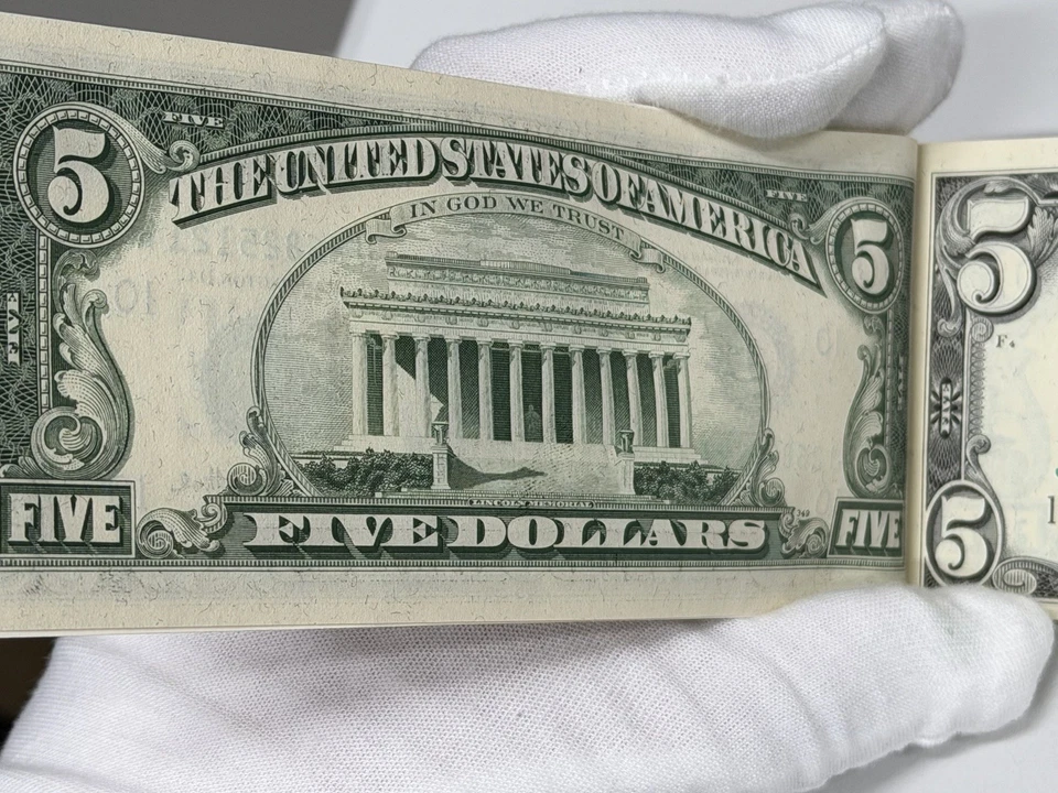 1977 $5 Santa Fe Federal Reserve 20 Consecutive Note - RARE Vintage $100 Book - Image 3 of 4