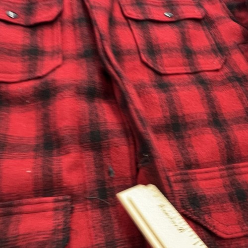 Woolrich Buffalo Red Plaid Hunting Jacket Men Sz 38 Quilted Liner USA Made 1970s - Picture 6 of 13