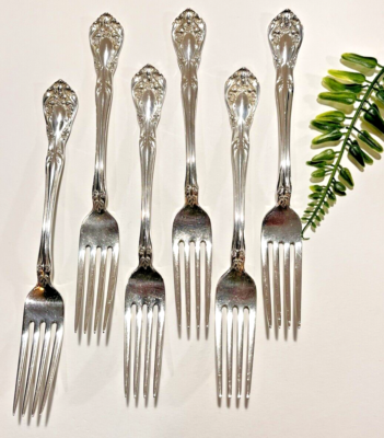 ONE Alvin Sterling Silver Chateau Rose Fork 45.4 Grams No Monogram