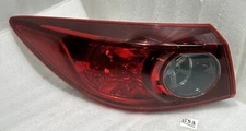2014 2015 2016 Mazda Mazda 3 OEM Outer Taillight Left Driver LH  220-41980