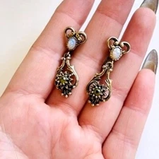 VTG Sarah Coventry Dangle Earrings Clip Opalescent Cabochon rhinestone Regal