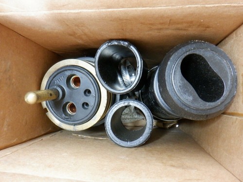 Cooper Crouse Hinds X83328C F CONN 3P W/PLT QL NO 2/0AWG 66227583466 - Picture 4 of 5