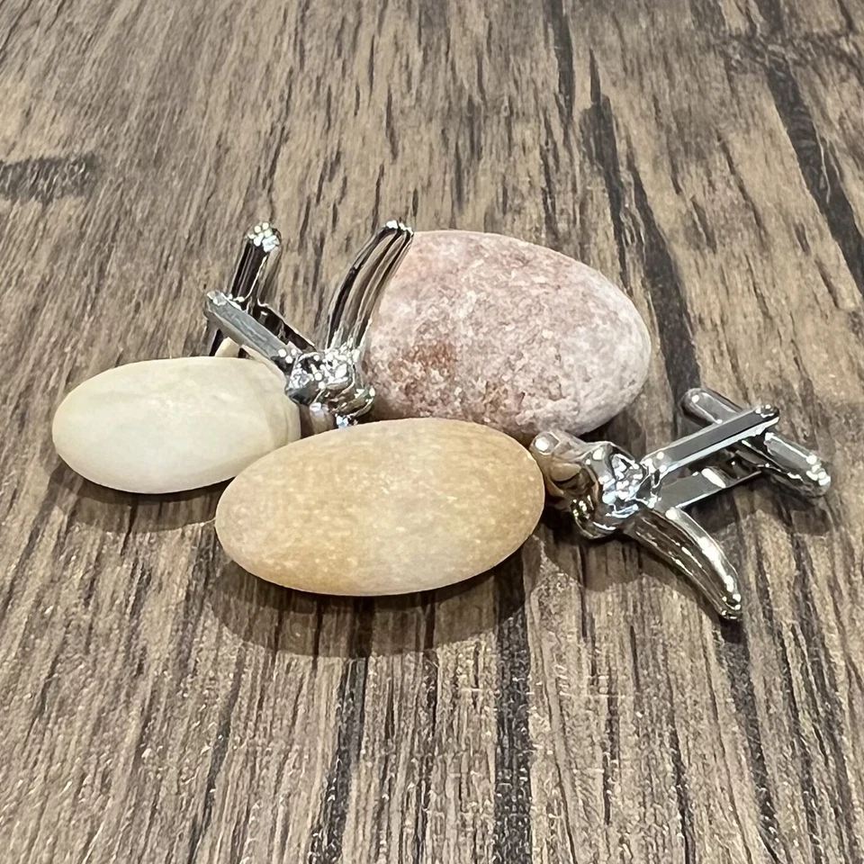 电影漫画人物符号袖扣男式日常佩戴袖口链接带盒 — 第 4/4 张图片