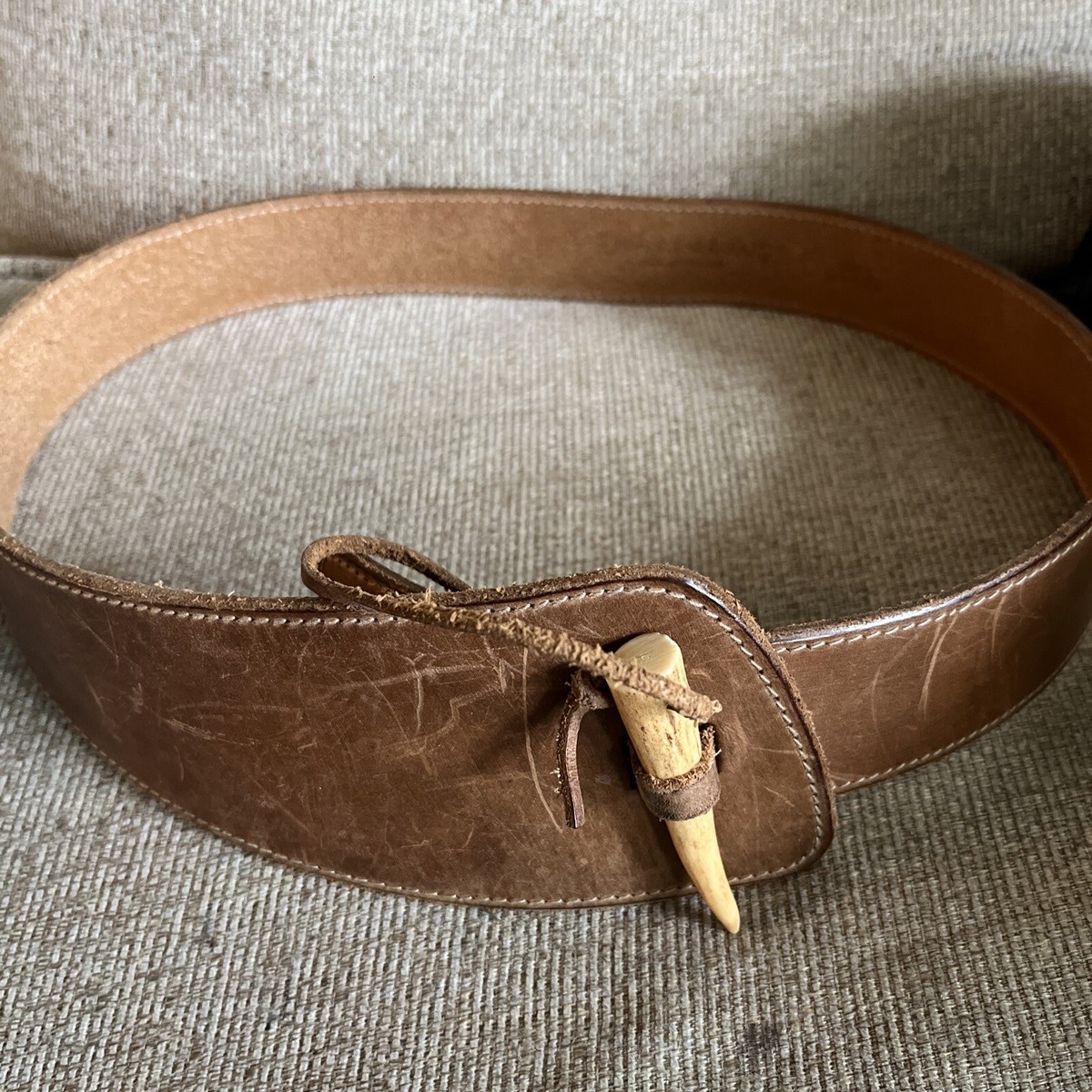Vintage BANANA Republic BELT Horn CLOSURE Save The TIGER 32 Vintage BANANA Republic BELT Horn CLOSURE Save The TIGER 32