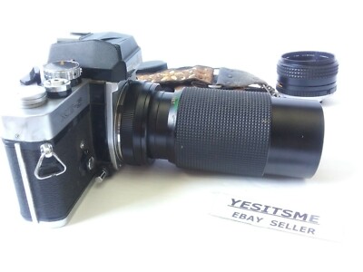 Vintage Minolta XE-5 Camera with Vivitar 52mm lens and Minolta