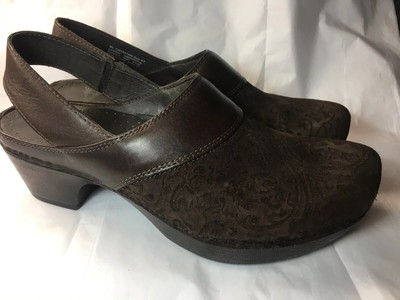 dansko slingback clogs