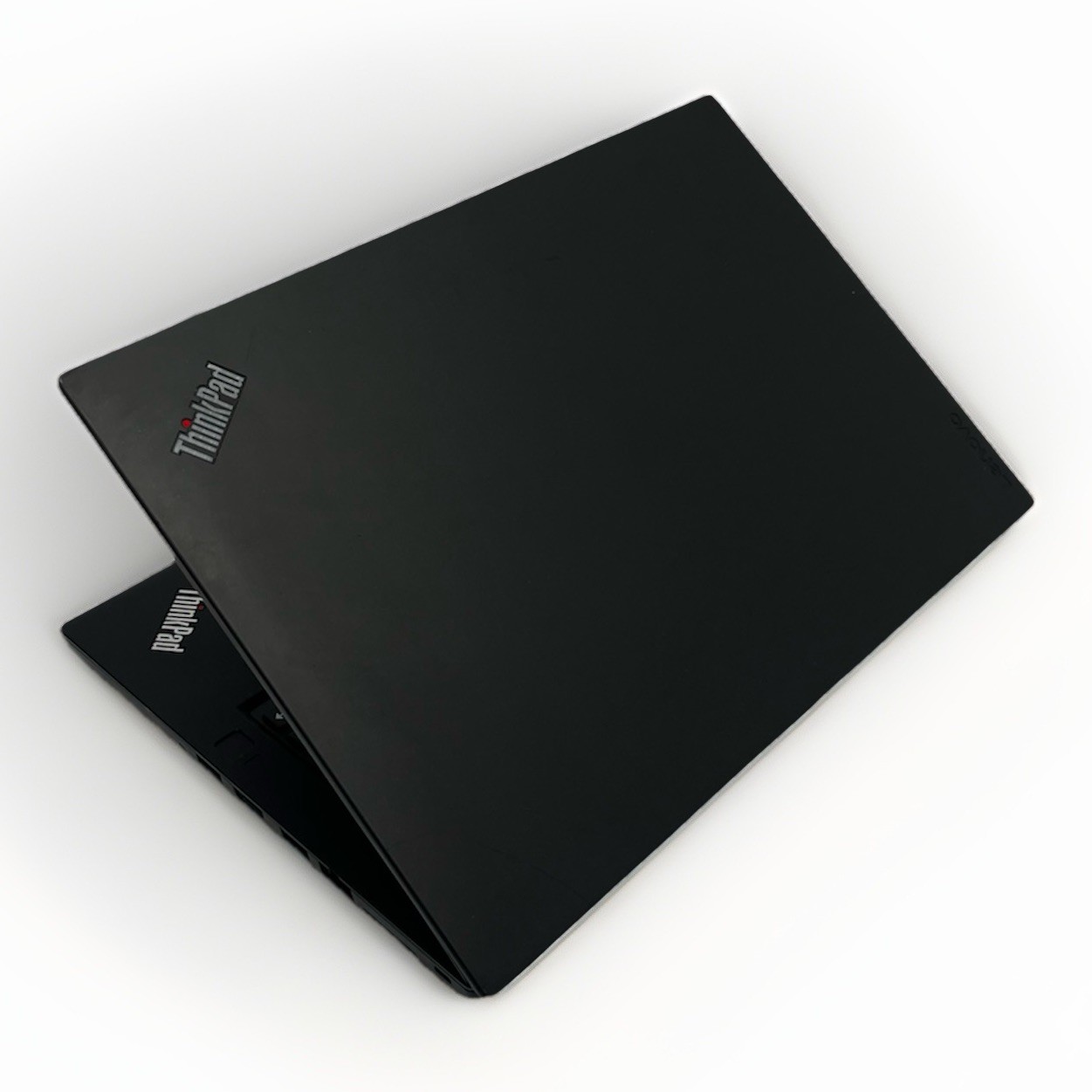 Lenovo ThinkPad T480, 14-Inch Laptop, with Intel Core i7 8th Gen., 512 GB SSD (Solid State Drive), Windows 11 Pro